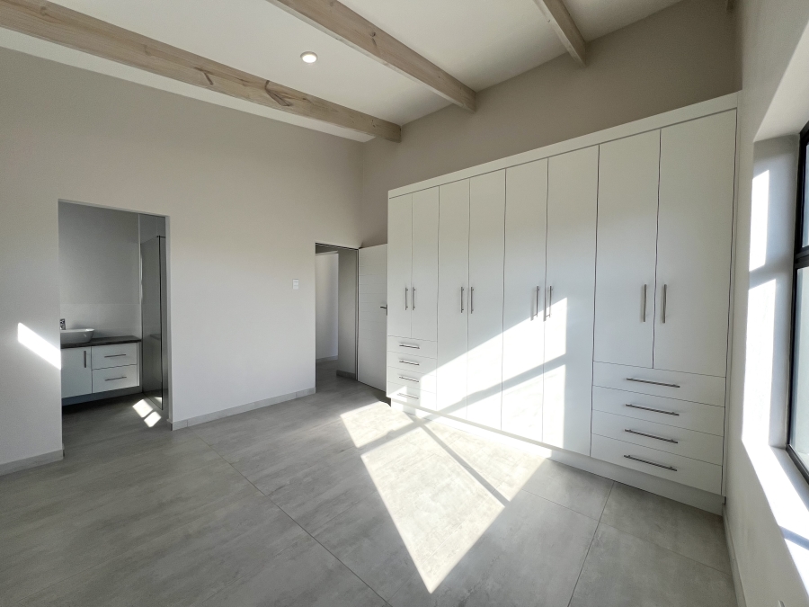 3 Bedroom Property for Sale in Fountains Estate Eastern Cape